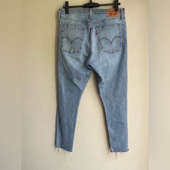Levi’s Wedgie Skinny Buttonfly Jeans Size 31 - Picture 3 of 5